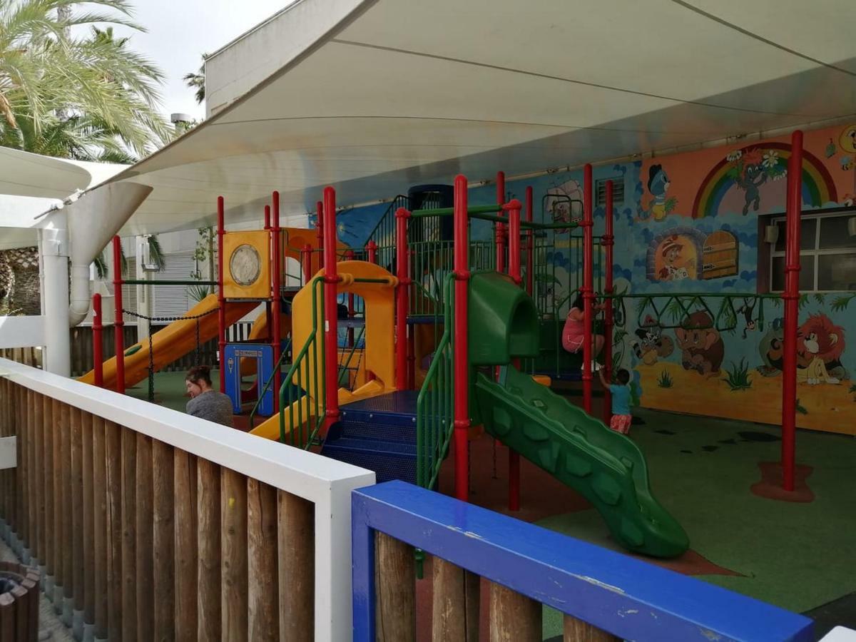 Port Aventura, Exclusivo Alojamiento La Pineda Zewnętrze zdjęcie